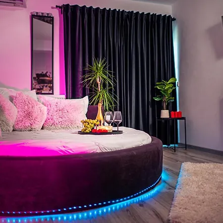 Apartment Modern Space Semineu Pat Rotund