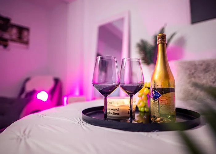 Modern Space Semineu Pat Rotund Apartament Craiova