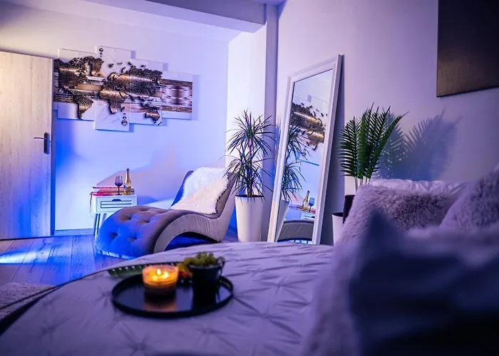 Modern Space Semineu Pat Rotund * Craiova