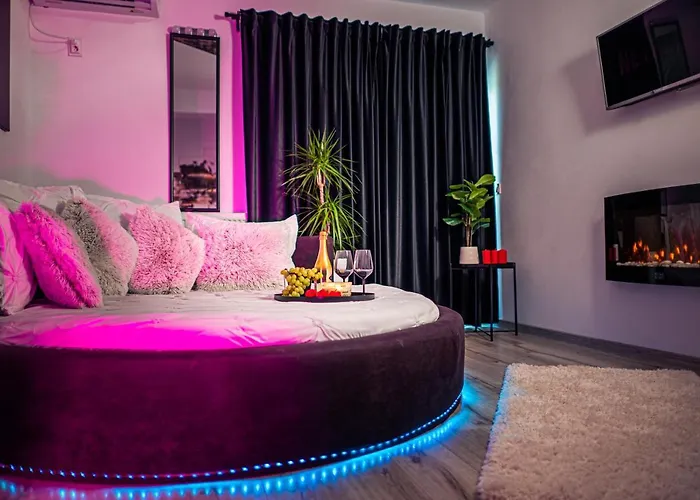 Apartament Modern Space Semineu Pat Rotund